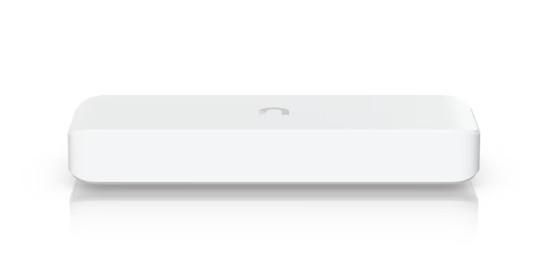 Ubiquiti Switch 60 Gbps, débit de commutation 45 Mpps, VLANs 256, alimentation AC/DC externe 15W