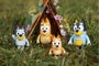 Moose Toys Coffret de 4 figurines de la famille de Bluey
