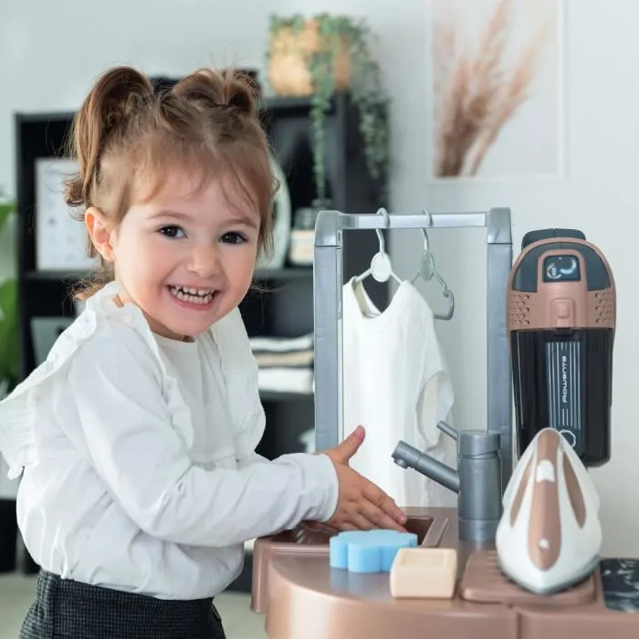 Smoby - Buanderie Wash & Clean Rowenta, Jouet Imitation Ménage Lave-Linge avec Aspirateur X Force Flex et Accessoires, 3 ans et plus
