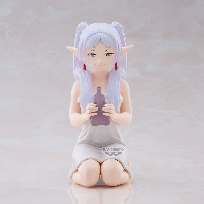 BANPRESTO Figurine Frieren Relax Time - Frieren: Beyond Journey's End - 13 cm - À partir de 15 ans BANPRESTO Figurine Frieren Relax Time - Frieren: Beyond Journey's End - 13 cm - À partir de 15 ans