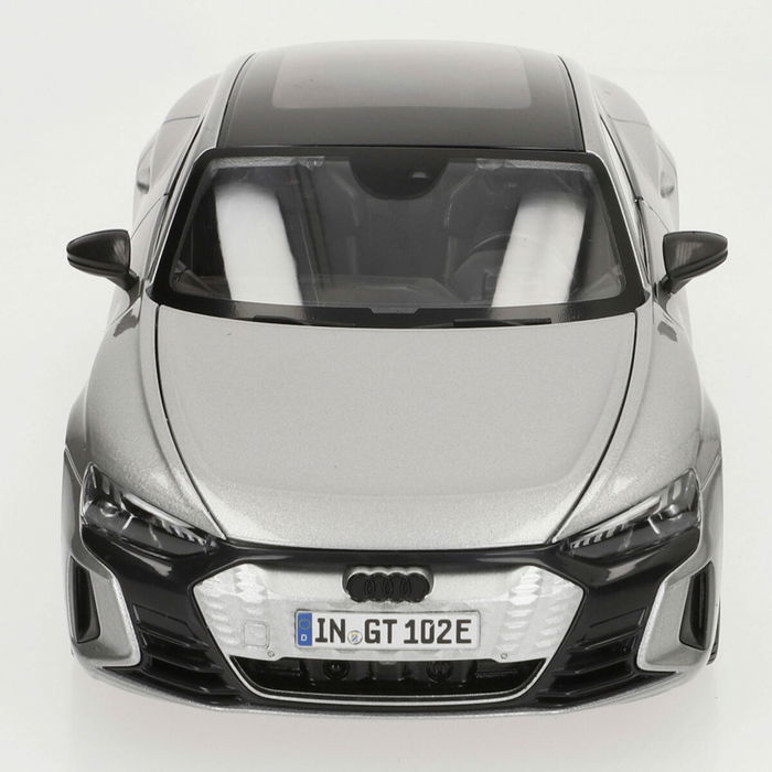 Voiture Bburago GT-Audi RS E-TRON GT 2022 1:18