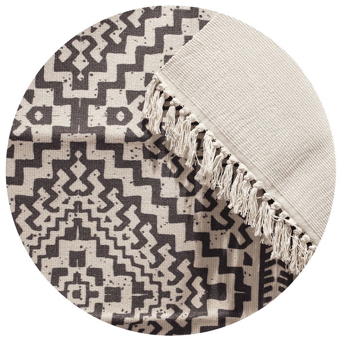 Home Deco Factory Tapis Ethnique Blanc et Noir 140x200 cm Home Deco Factory Tapis Ethnique Blanc et Noir 140x200 cm