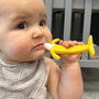 Nuby Lot de 2 anneaux de dentition Banane et Maïs en silicone