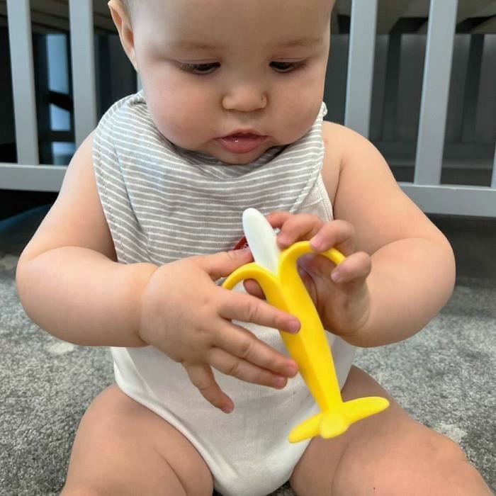 Nuby Lot de 2 anneaux de dentition Banane et Maïs en silicone