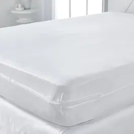 Today - Housse de Matelas Protectrice Essentielle - Lit 2 personnes 140 x 190 cm - Fermeture Éclair, Entretien Facile en Polyester