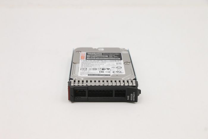 Lenovo 4XB7A13957 Disque dur interne ThinkSystem 2,5" 600 Go 15K SAS 12 Gb/s Hot Swap 512n