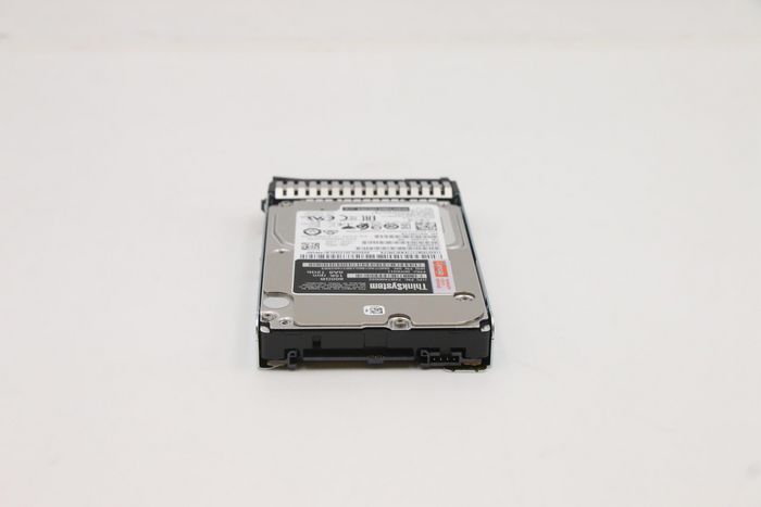 Lenovo 4XB7A13957 Disque dur interne ThinkSystem 2,5" 600 Go 15K SAS 12 Gb/s Hot Swap 512n