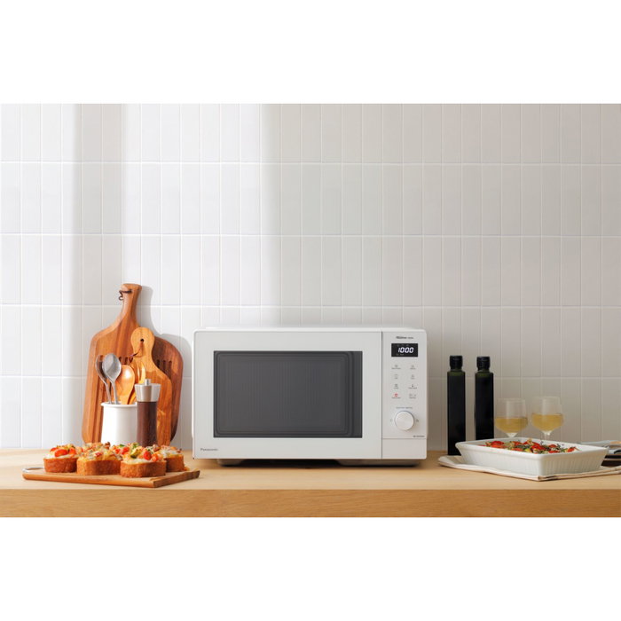 Panasonic NN GD 34 Panasonic NN GD 34