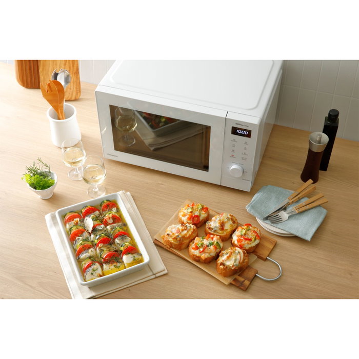 Panasonic NN GD 34 Panasonic NN GD 34