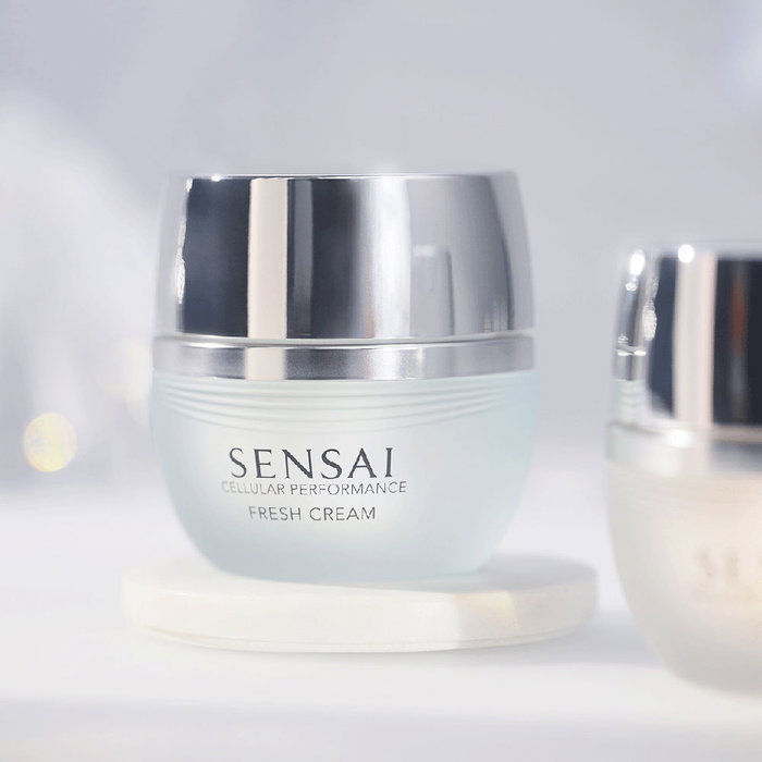Sensai Crème fraîche PERFORMANCE CELLULAIRE Hydratante Soin du Visage 40 ml Sensai Crème fraîche PERFORMANCE CELLULAIRE Hydratante Soin du Visage 40 ml
