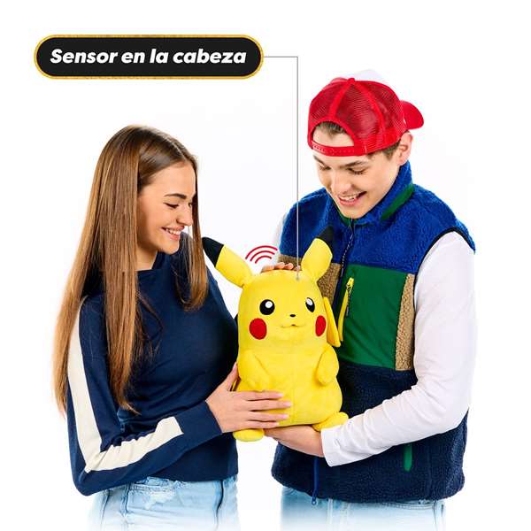 Famosa Peluche Pikachu Puppetronic 50 cm avec lumières et sons