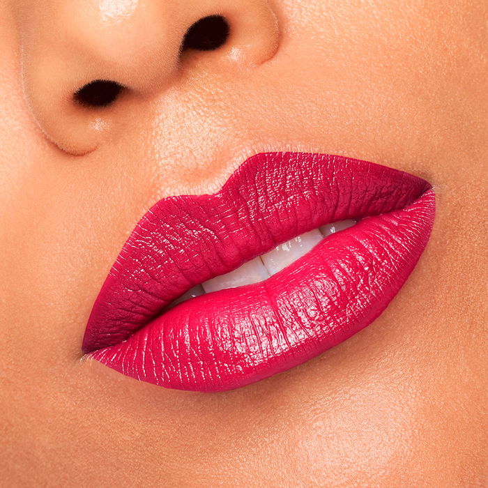 L'Oréal Paris Rouge à Lèvres Color Riche #2010 - La Prune 4,8 g L'Oréal Paris Rouge à Lèvres Color Riche #2010 - La Prune 4,8 g