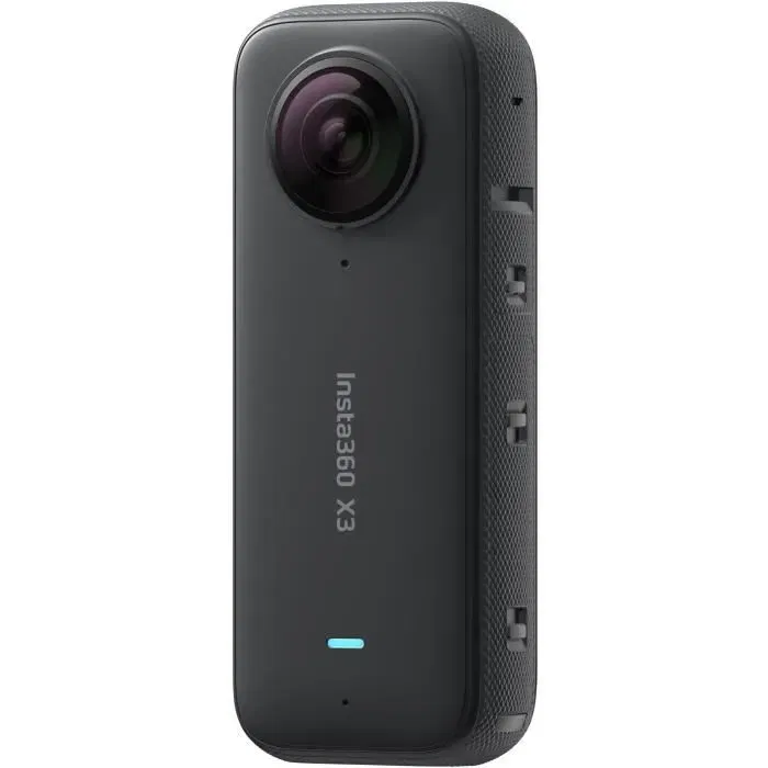 Insta360 ONE X3 - Caméra 360° étanche, vidéo 5.7K 30 ips, photo 72MP, autonomie 81 min, USB-C, Wi-Fi, noir