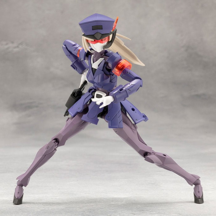 Megalomaria Unlimited Universe figurine Plastic Model Kit Valiant 16 cm