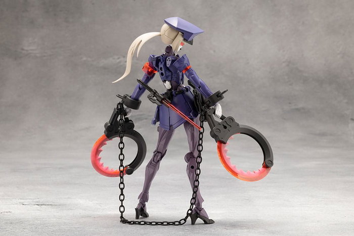 Megalomaria Unlimited Universe figurine Plastic Model Kit Valiant 16 cm