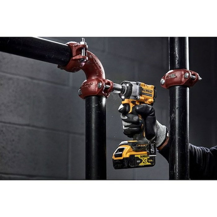 Dewalt DCF922P2T-QW Clé à chocs Dewalt DCF922P2T-QW Clé à chocs