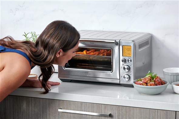 Sage SOV860BSS4EEU1 Four Multifonction et Friteuse à Air Smart avec Technologie Element iQ™, 10 Fonctions (Toast, Cuisson Lente, Pizza), Intérieur Éclairé, Super Convection