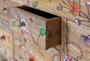 GINER Y COLOMER Commode en bois de manguier massif avec 10 tiroirs de différentes tailles et décoration de fleurs peintes à la main - Couleur naturel