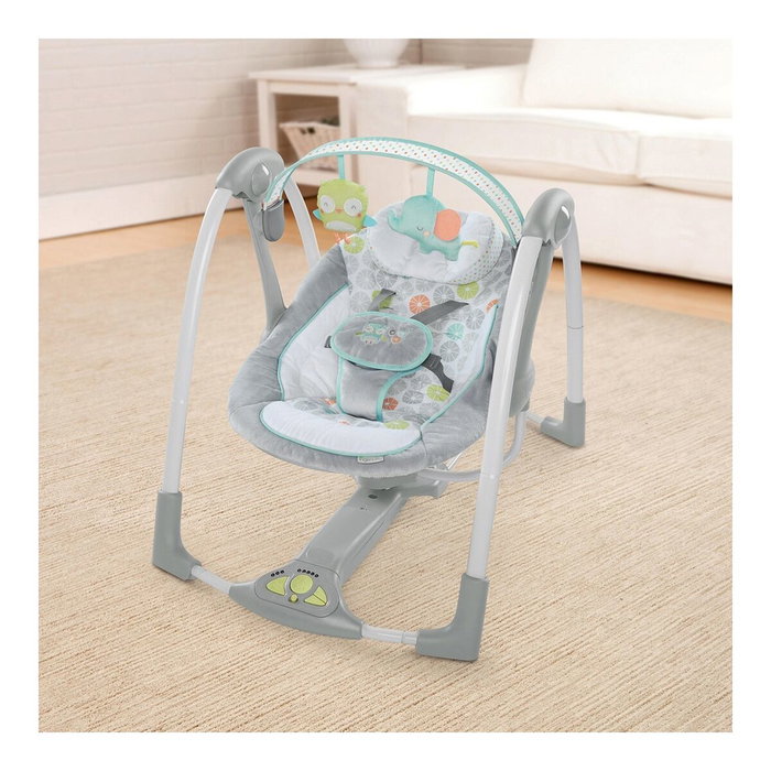 Ingenuity Balancelle électrique pliable Swing and Go Hugs & Hoots - Blanc et gris Ingenuity Balancelle électrique pliable Swing and Go Hugs & Hoots - Blanc et gris