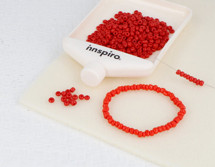 Innspiro Perles de rocaille en verre rouge opaque 3,8 mm - 120 g