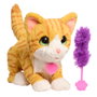 JUST PLAY FurReal Chat Bella Biscuit-Making Kitty Peluche Interactif Multilingue (Anglais, Français, Allemand, Italien, Portugais, Espagnol) +4 Ans