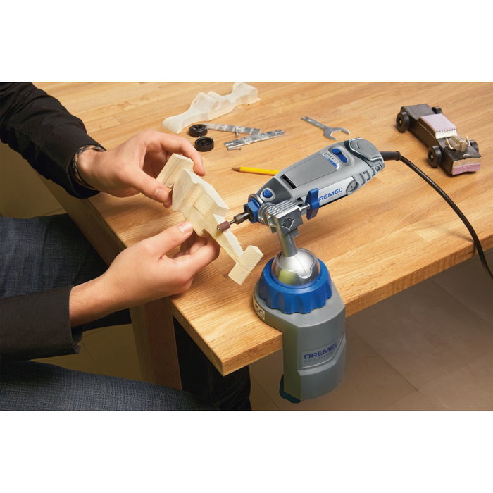 Dremel Multi-Vise 3 en 1 avec Rotation 360° et Inclinaison 50° Dremel Multi-Vise 3 en 1 avec Rotation 360° et Inclinaison 50°