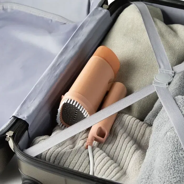 DOMO DO7058S Défroisseur vapeur portable 1300 W 20 g/min, réservoir 100 ml, tête céramique, corail