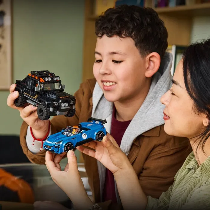 LEGO Speed Champions Jaguar Project 7 et Land Rover Defender (77264) avec 740 pièces LEGO Speed Champions Jaguar Project 7 et Land Rover Defender (77264) avec 740 pièces