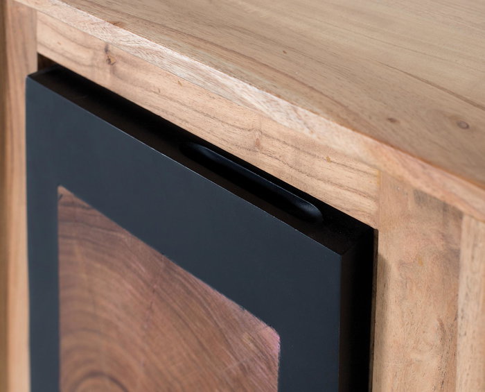 GINER Y COLOMER Table de chevet en bois de manguier massif, design contemporain avec finition naturelle et porte noire, dimensions incluses