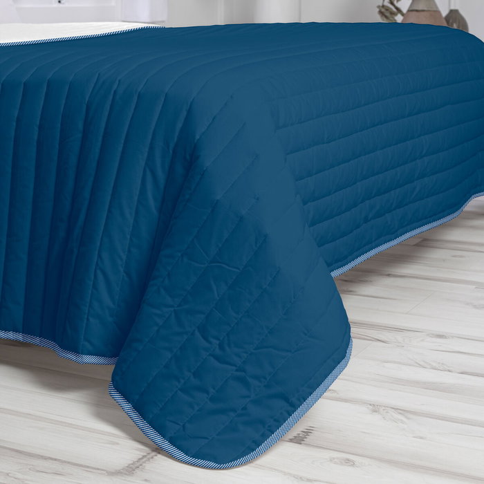 Couette réversible HappyFriday Basic Dash Blanc Blue marine 200 x 260 cm Couette réversible HappyFriday Basic Dash Blanc Blue marine 200 x 260 cm