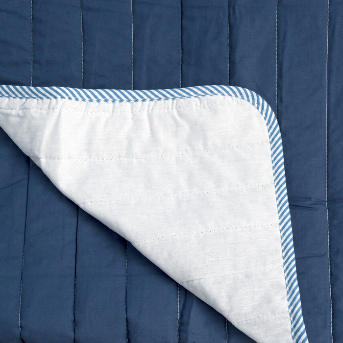 Couette réversible HappyFriday Basic Dash Blanc Blue marine 200 x 260 cm Couette réversible HappyFriday Basic Dash Blanc Blue marine 200 x 260 cm