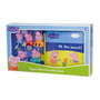 Deqube - Livre de bain interactif Peppa Pig avec 5 marionnettes de doigt - 10 illustrations, histoire familiale à la plage - Multilingue - À partir de 12 mois