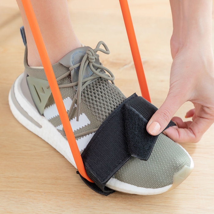 Pack Plateforme Vibrante avec Haut-parleur, Télécommande et Ceinture avec Bandes de Résistance InnovaGoods