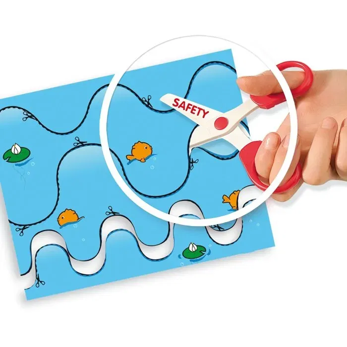 SES CREATIVE Hobby 3-6 - J'apprends a decouper Mega Kit d'activite motricite fine avec 48 feuilles d'exercices et ciseaux enfants, Age 3 ans et plus