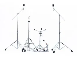 PEARL Pack de ferrures série 834 Pearl avec Pédale de grosse caisse P-930, Support caisse S-830, Support Hi-Hat H-830 et 2 supports cymbales BC.830
