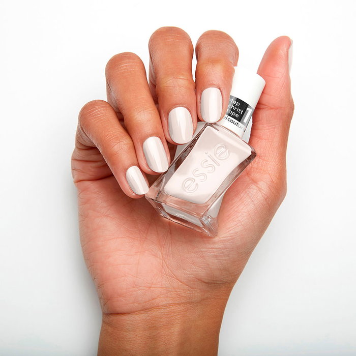 Essie Gel Couture 136-premier essayage, Blanc