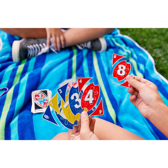 Mattel Uno H2O To Go - Jeu de cartes résistant à l'eau Mattel Uno H2O To Go - Jeu de cartes résistant à l'eau