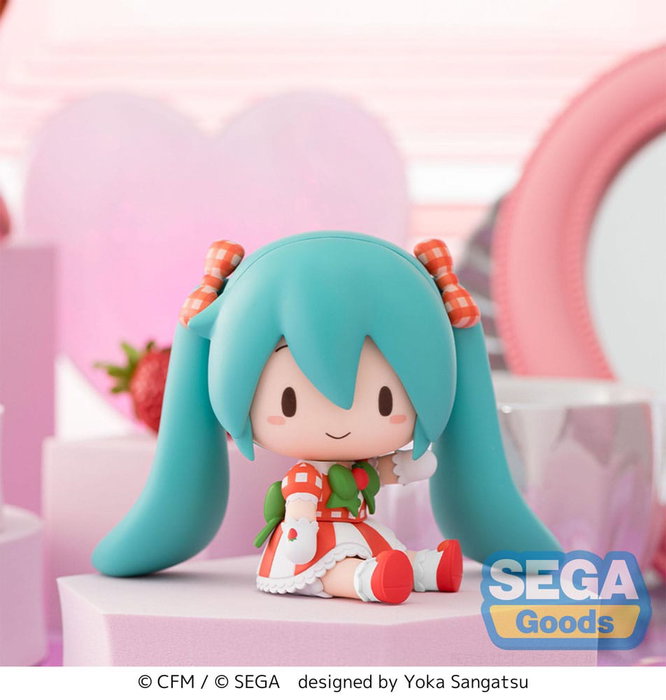 Character Vocal Series 01: Hatsune Miku figurine Fuwa Petit Chibi Hatsune Miku x Love and Berry Dress Up and Dance! Lovely Strawberry 8 cm