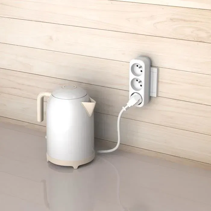 Triplite - QUARX - Prise multiple 3 prises 16A 3680W - Compacte, conforme norme NF - Pour usage domestique et professionnel