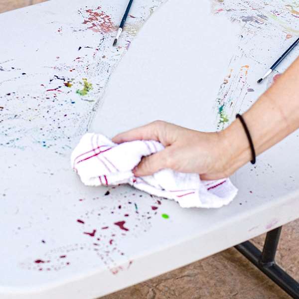 Color Baby Table de pique-nique enfant pliable en plastique et acier, couleur crème, dimensions 82.5 x 90 x 53.5 cm, à partir de 3 ans