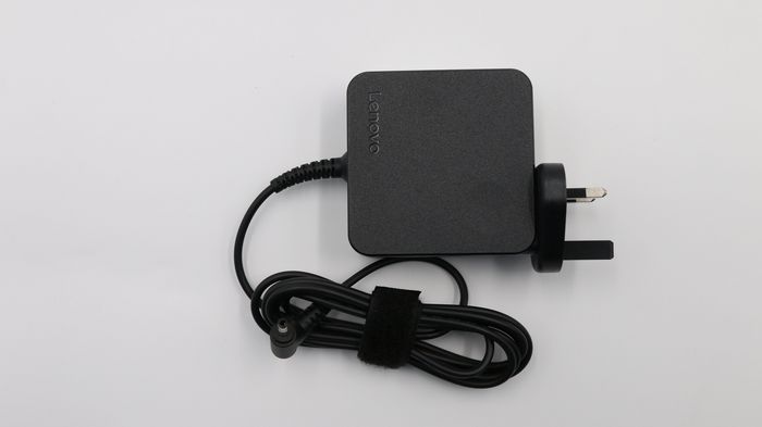 Lenovo Adaptateur secteur pour PC portable 65W 20V 3.25A Connecteur rond Lenovo Adaptateur secteur pour PC portable 65W 20V 3.25A Connecteur rond