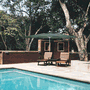 Marbueno 10190 Parasol Déporté Ø300 cm Acier 8 Branches Polyester Vert pour Jardin Piscine Terrasse