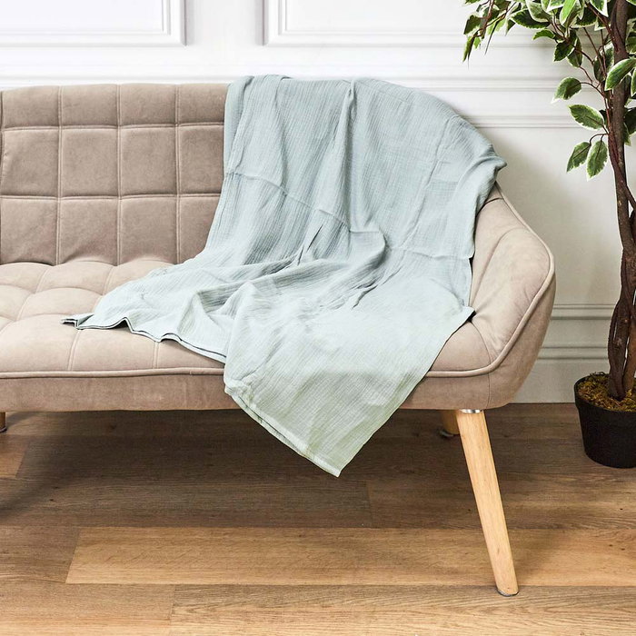 Home Deco Factory Plaid en gaze de coton vert 120x150 cm