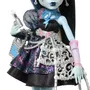 Monster High Poupée Frankie Stein Anniversaire Monstrueusement Mémorable - JBG75 avec robe satinée noire et 7 accessoires (ballon, invitation, cadeau)