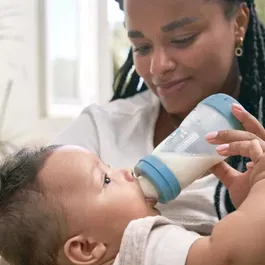 MAM - Biberons Easy Start Anti-Colique - Lot de 2 - 320 ml - Débit 3 - Coloris Océan et Sable