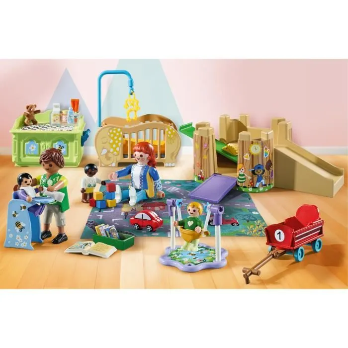 Playmobil Assistant de soins pour bébés 71649 My Life Pack promotionnel 74 pièces