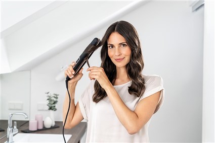 Beurer HS-100 Plaque lissante ionique pour cheveux, chauffe en 12s, pour lissage et création de boucles, style professionnel