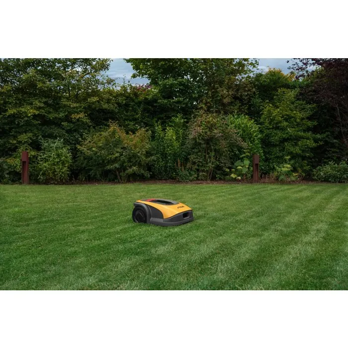 Stiga A500 - Robot tondeuse autonome connecté sans fil, surface jusqu'à 700 m², navigation RTK AGS, largeur de coupe 18 cm, application STIGA.GO