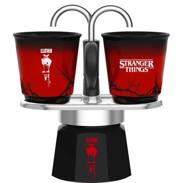 Bialetti Cafetière italienne Moka Express Stranger Things, Noir/Rouge, 130 ml avec 2 tasses thermosensibles - Édition collector