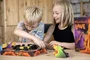 Schmidt Spiele - Délice de lave - Jeu de société de stratégie pour enfants à partir de 5 ans avec plateau volcan et figurines dragons